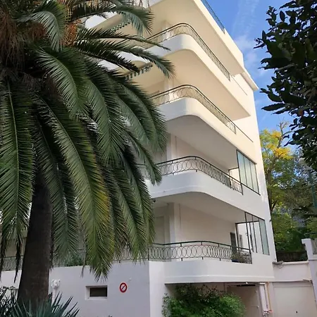 Oasis * Cannes