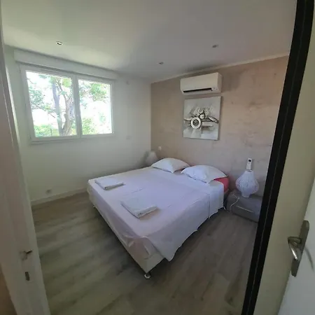 Oasis Apartment
